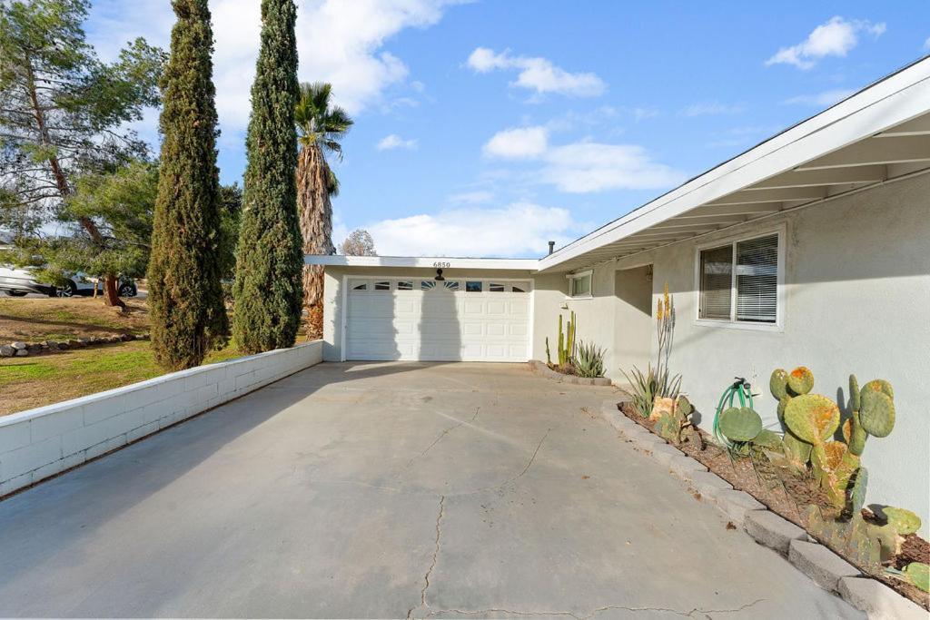 Cozy Stylish Home In The Heart Of Jt Village Joshua Tree Exterior foto